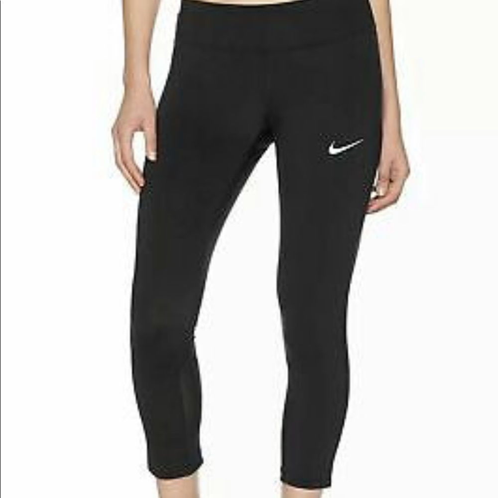 Nike crops